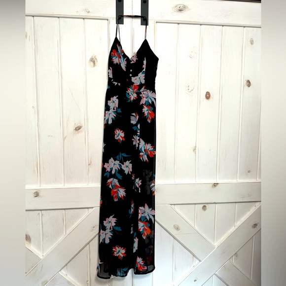 Summer Maxi Dress with Floral Pattern - Picture 1 of 3